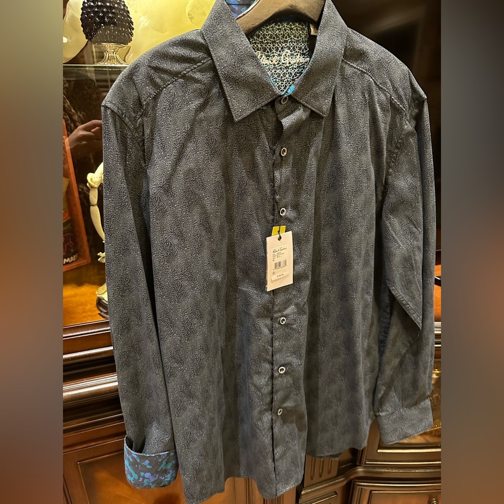 XL Robert Graham button up